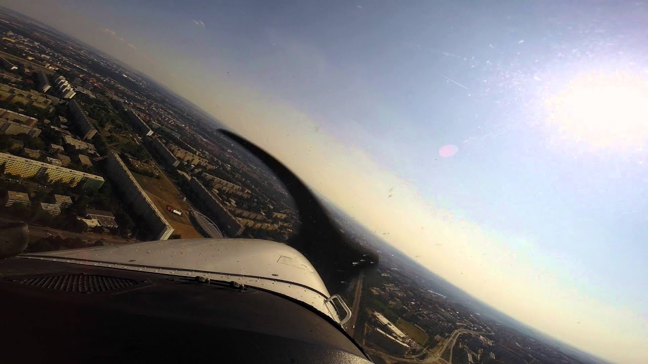 VFR flight from Berlin Strausberg (EDAY) to  Prague Letnany (LKLT)