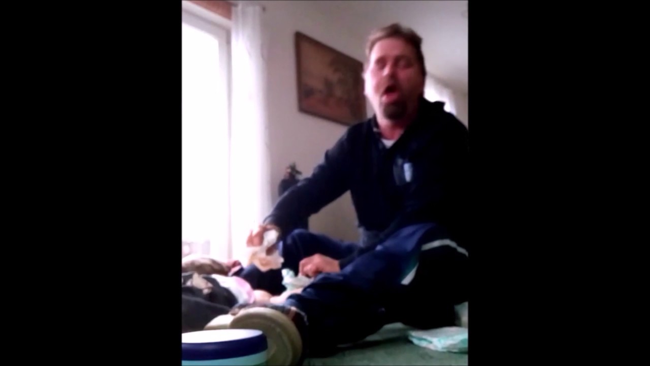 Windel wechseln .... omg, ist mir &uuml;bel