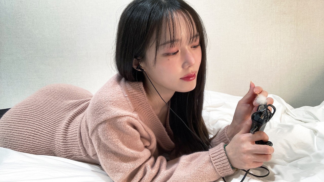 АСМР Чистка ушей, проникающая глубоко в мозгㅣASMR Ear Cleaning (No Talking)