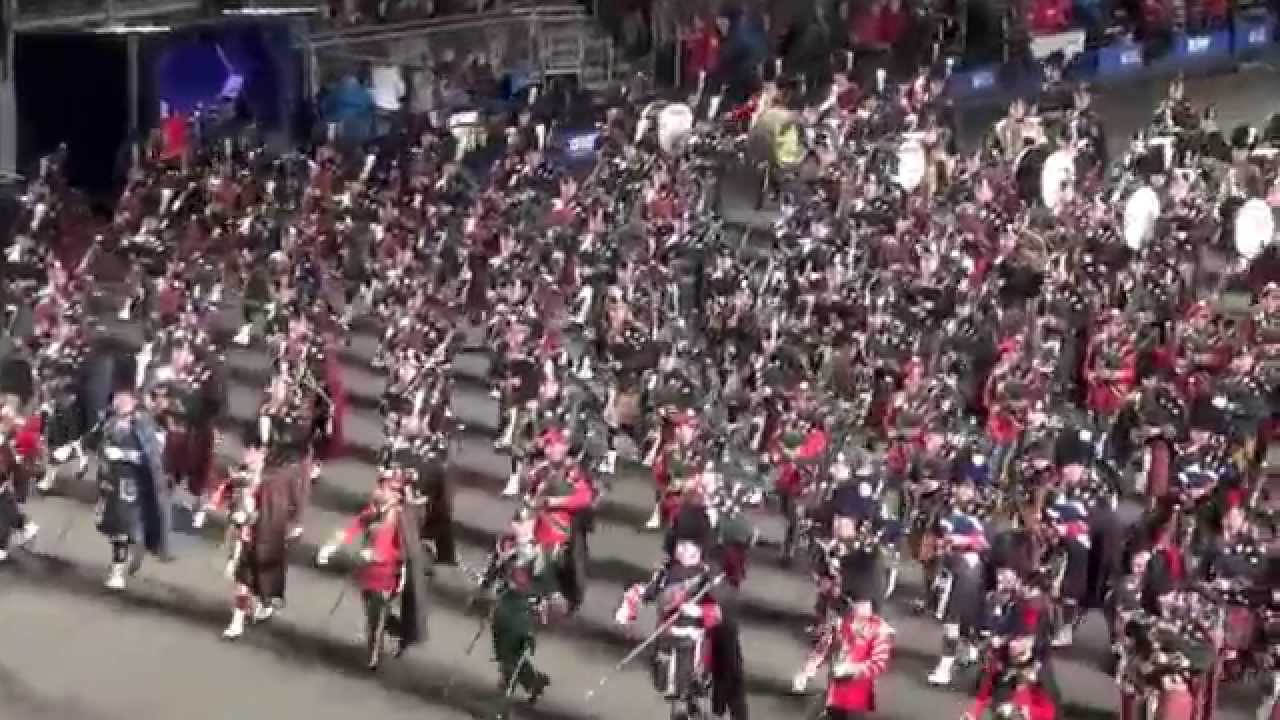 Royal Edinburgh Tattoo 2014 - Scotland the Brave Bagpipe and Drum Procession - End Performance