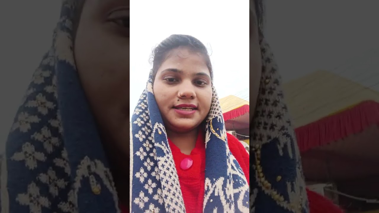 गंगा मैया को देखो कितना प्यार लग रही है