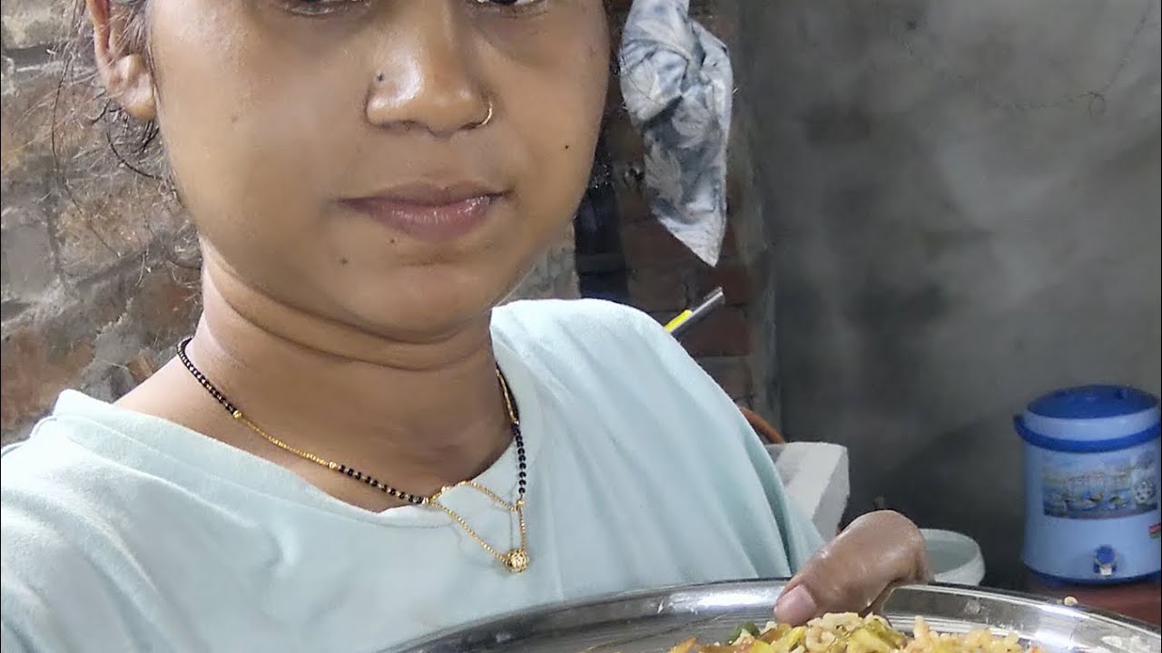 Songs aaj maine banaya bangla ki sabzi chawal🤩🤩😘😘😗