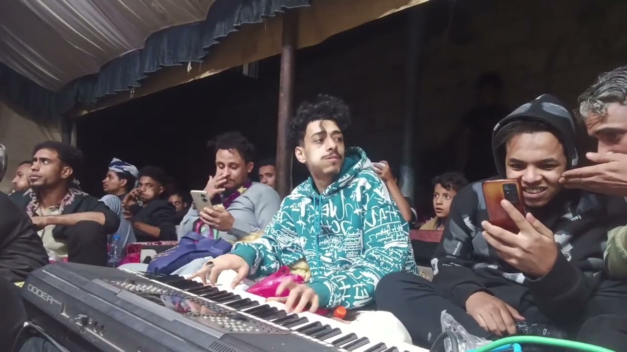 عمر التحالف »» انا وياك أم شامة »» عزف ثروت الصبري 