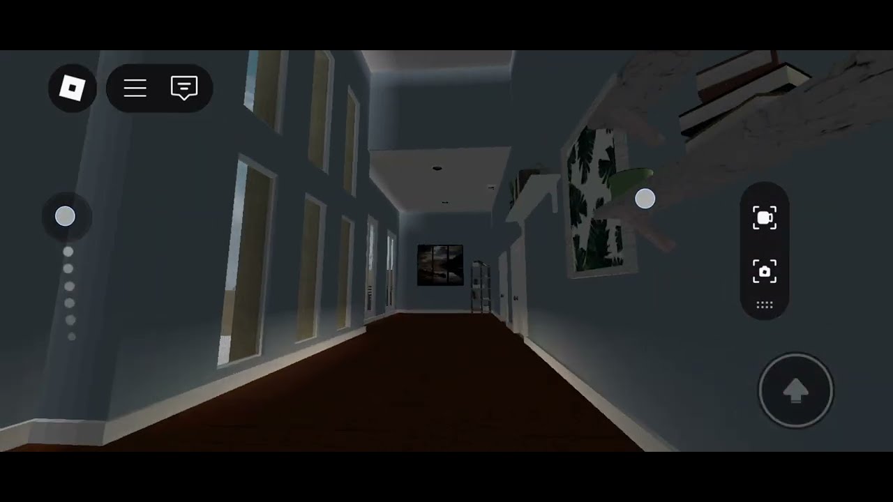 Ceiling fans in a beach house in roblox