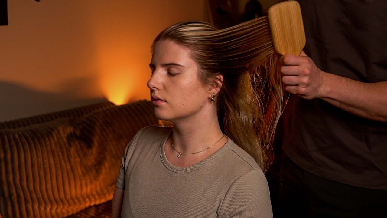 ASMR Gentle Hair Brushing & Head Scratches on Girlfriend 💕 (No Talking)