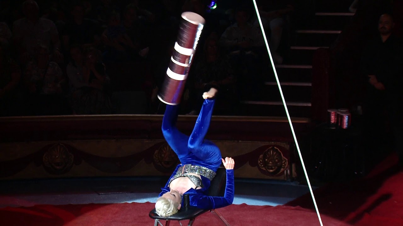 Claudia Bremlov Foot Jugling Blackpool tower circus