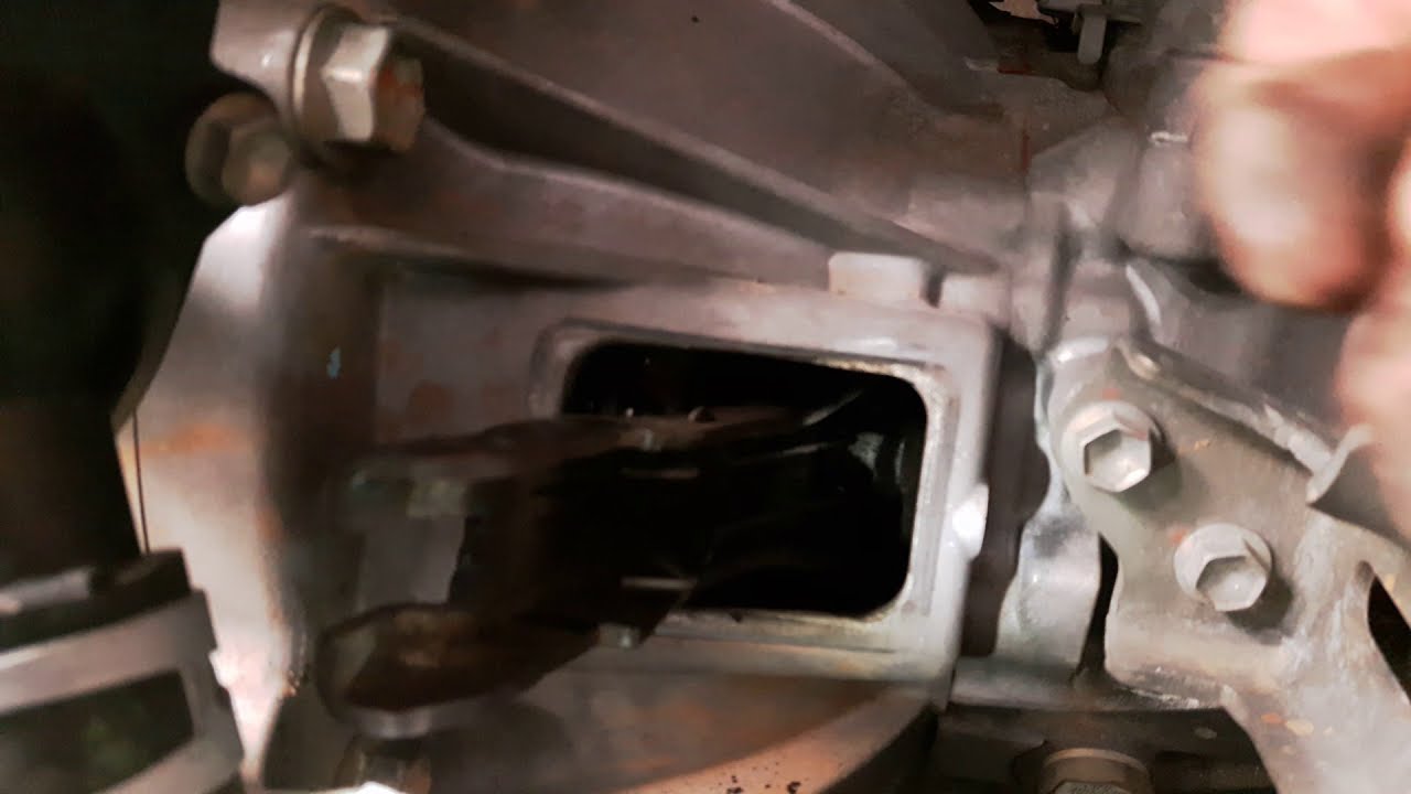 Lubrificação do pino do garfo do Etios (2012 a 2016)