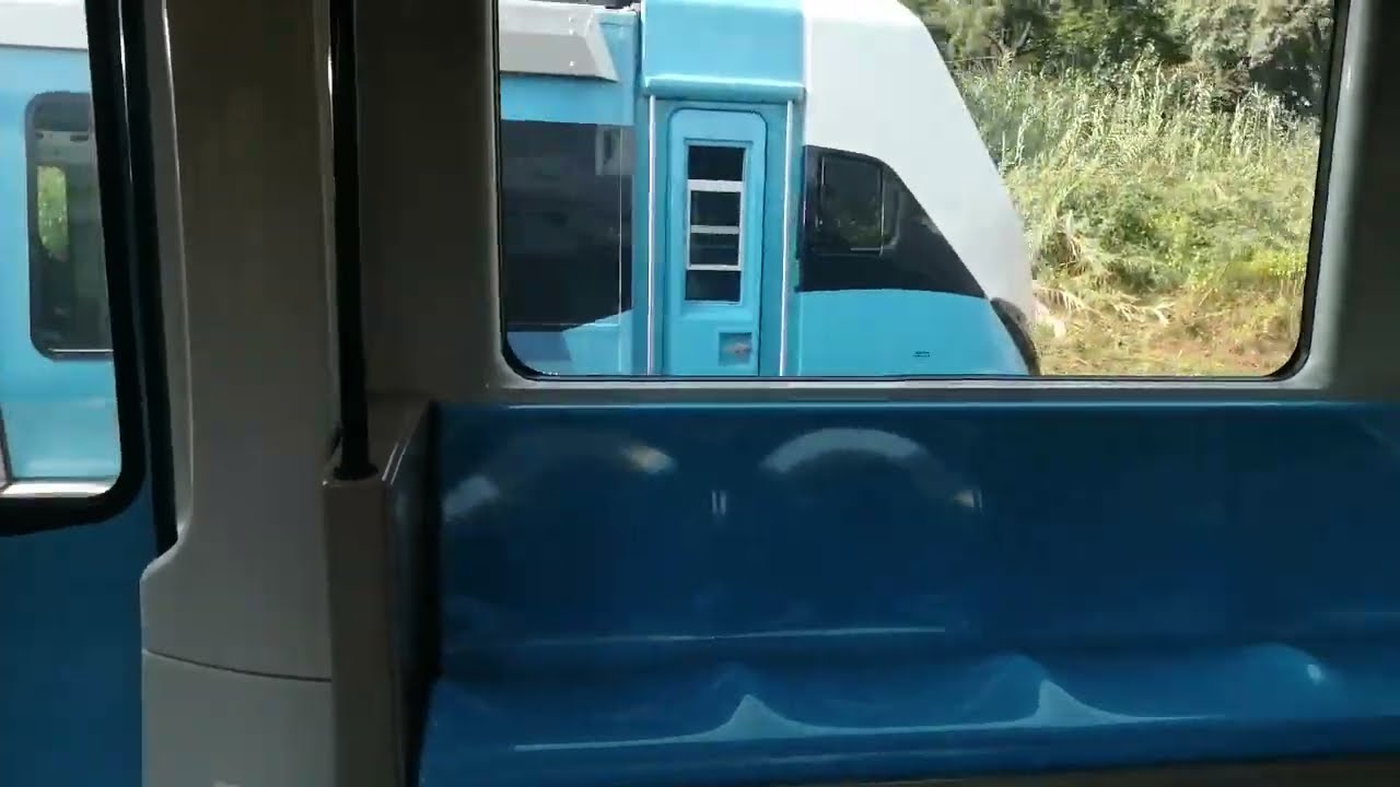Two Prasa X-trapolis Mega Trains Racing Against Each Other At Pretoria West