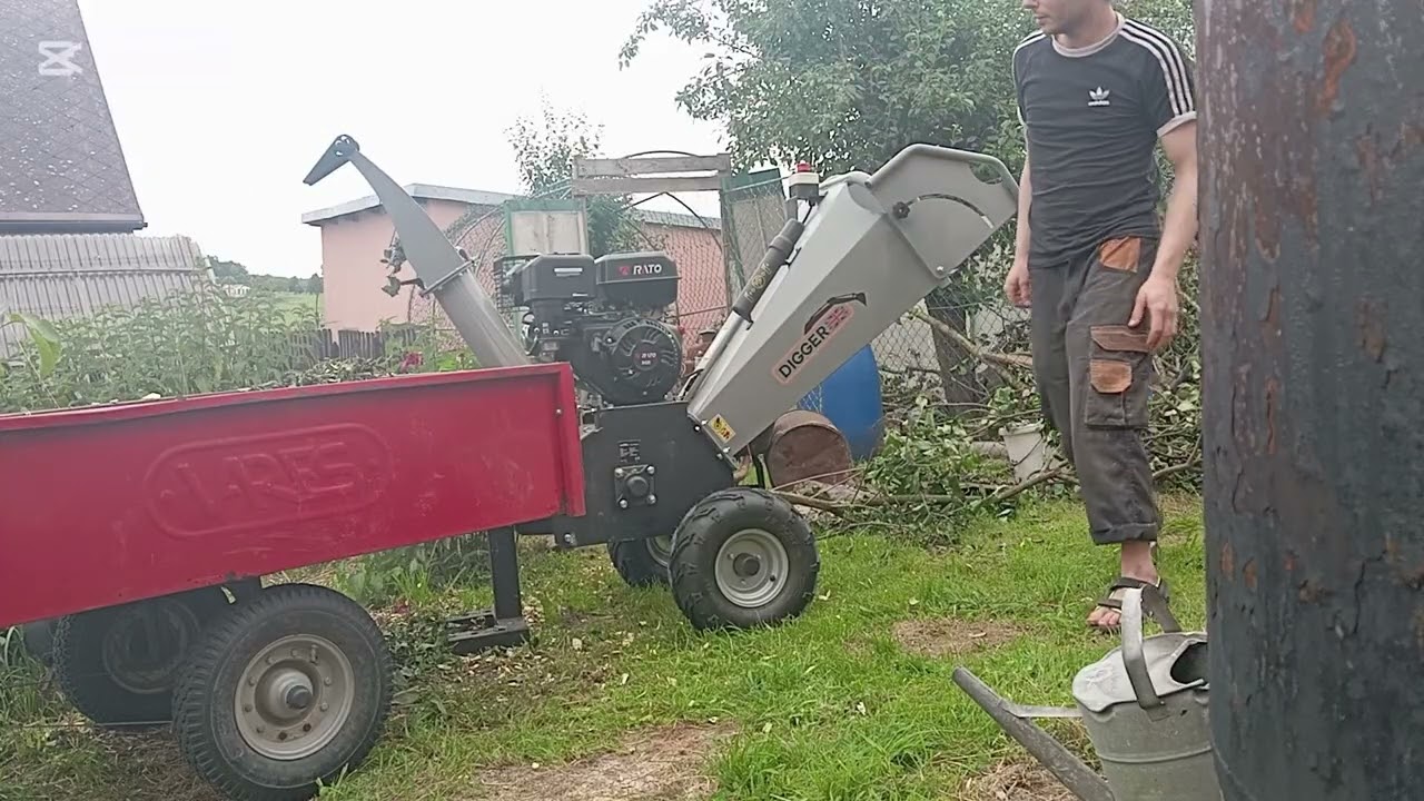 štěpkování větví novým štěpkovačem DIGGER