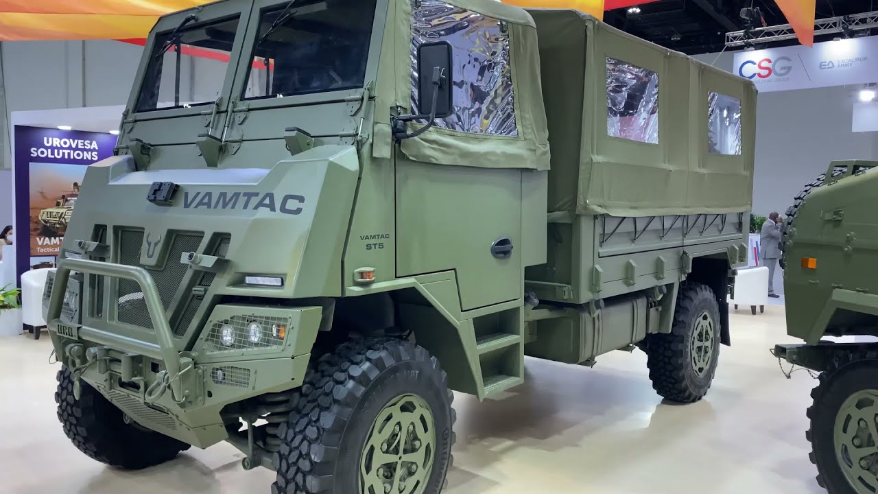 URO VAMTAC SK95 troop carrier #idex2023