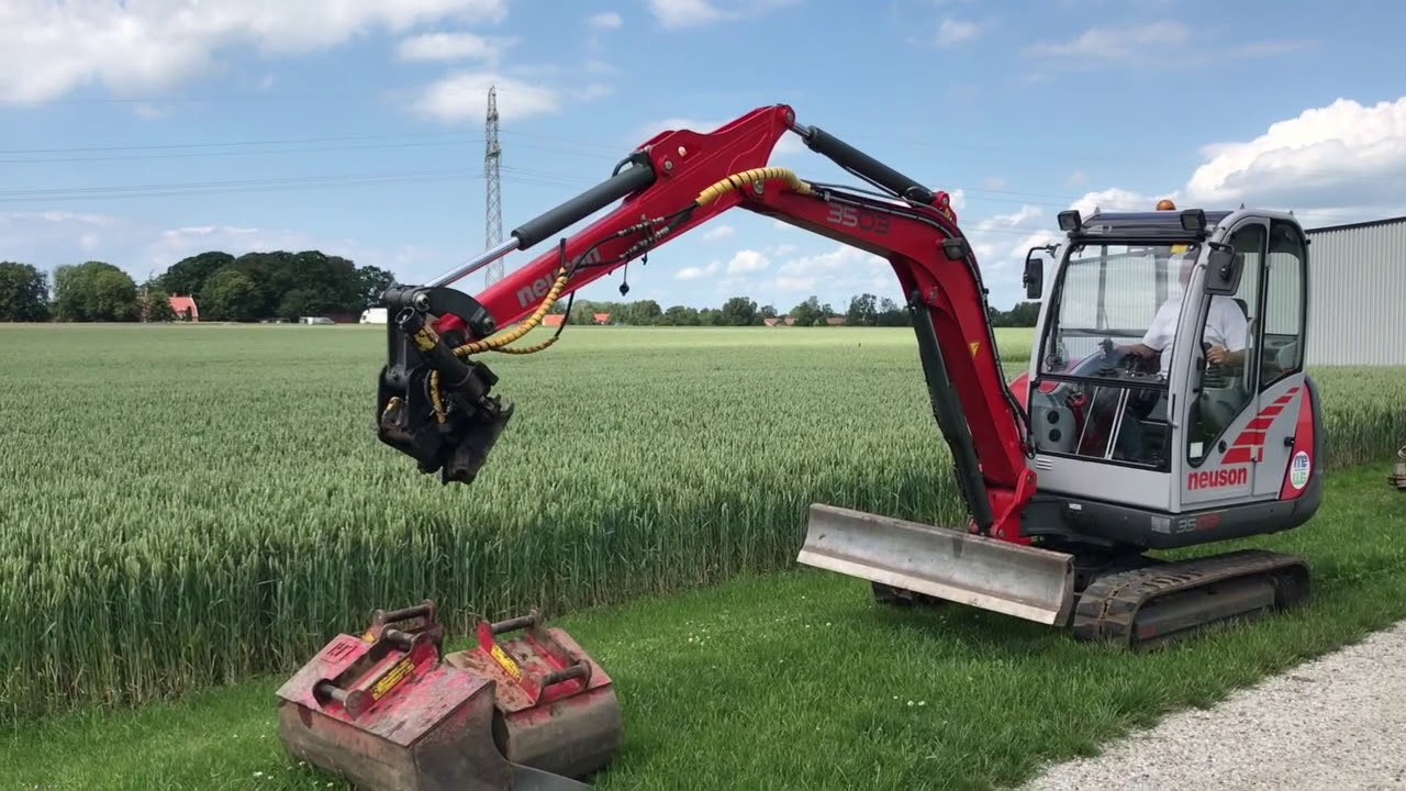 Köp Minigrävmaskin Neuson 3503 på Klaravik.se