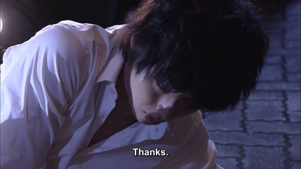 Light saves L - Death Note