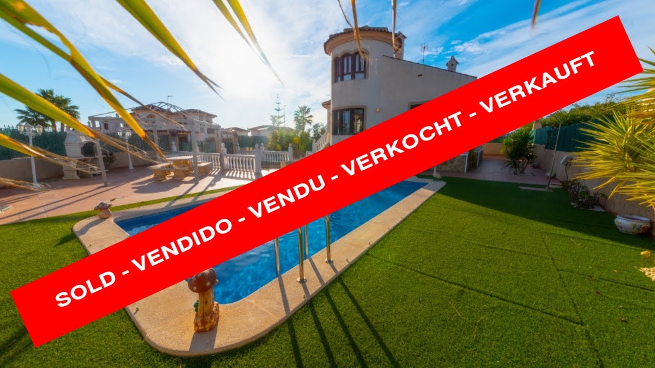 SOLD! / ¡VENDIDO! 259.000€ - Detached Villa in La Marina- Private Pool - Ref: 5014