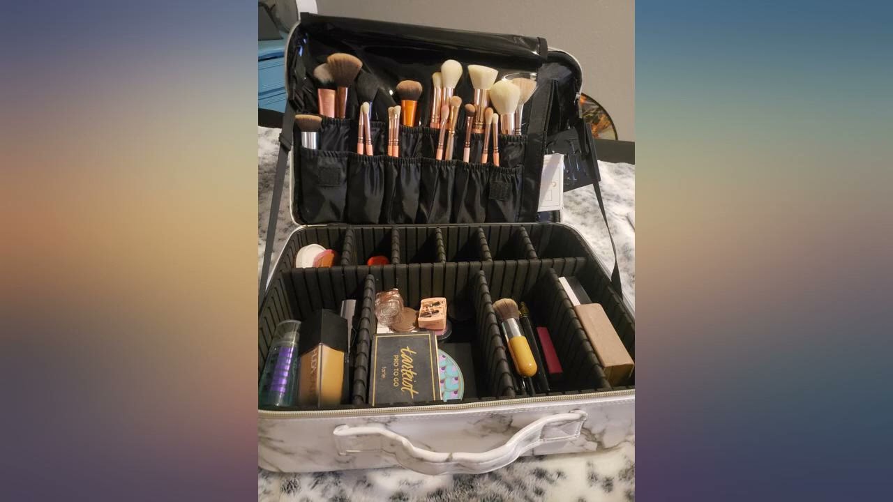 Relavel Makeup Train Case Cosmetic Organizer Make Up Artist Box Large Size with review