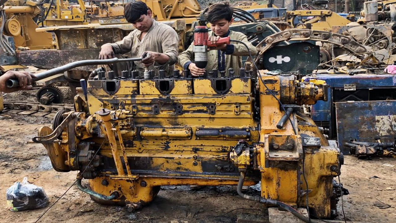 Genius Mechanic's Rebuild Excavator Diesel Engine in Local Workshop