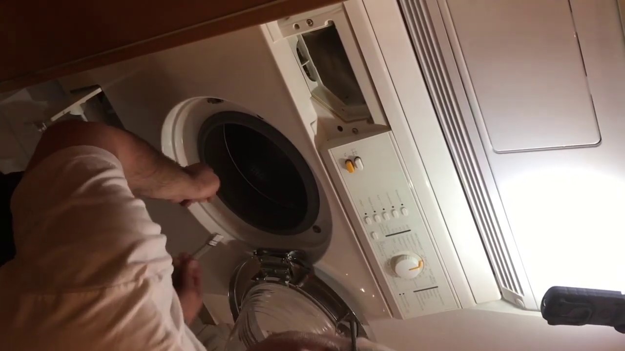 Kohlen wechseln Miele W 961