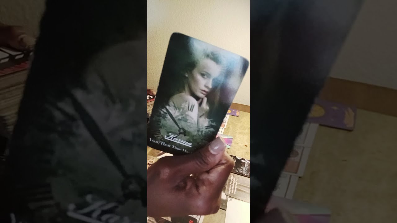 Целая культовая организация пришла за тобой из-за твоей семьи/общины, которая солгала. Теперь люд...