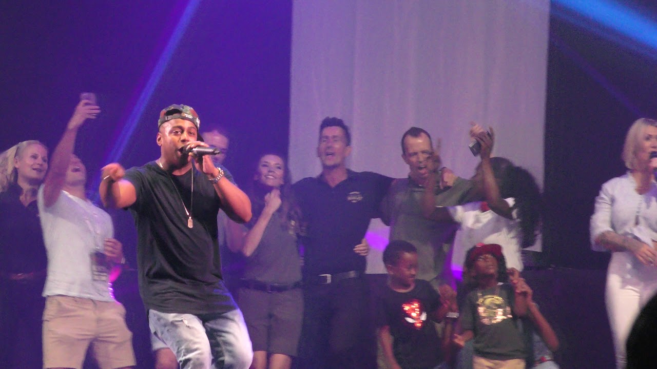 S club 3 - REACH @ Wild LIVE Concert 4/8/2018
