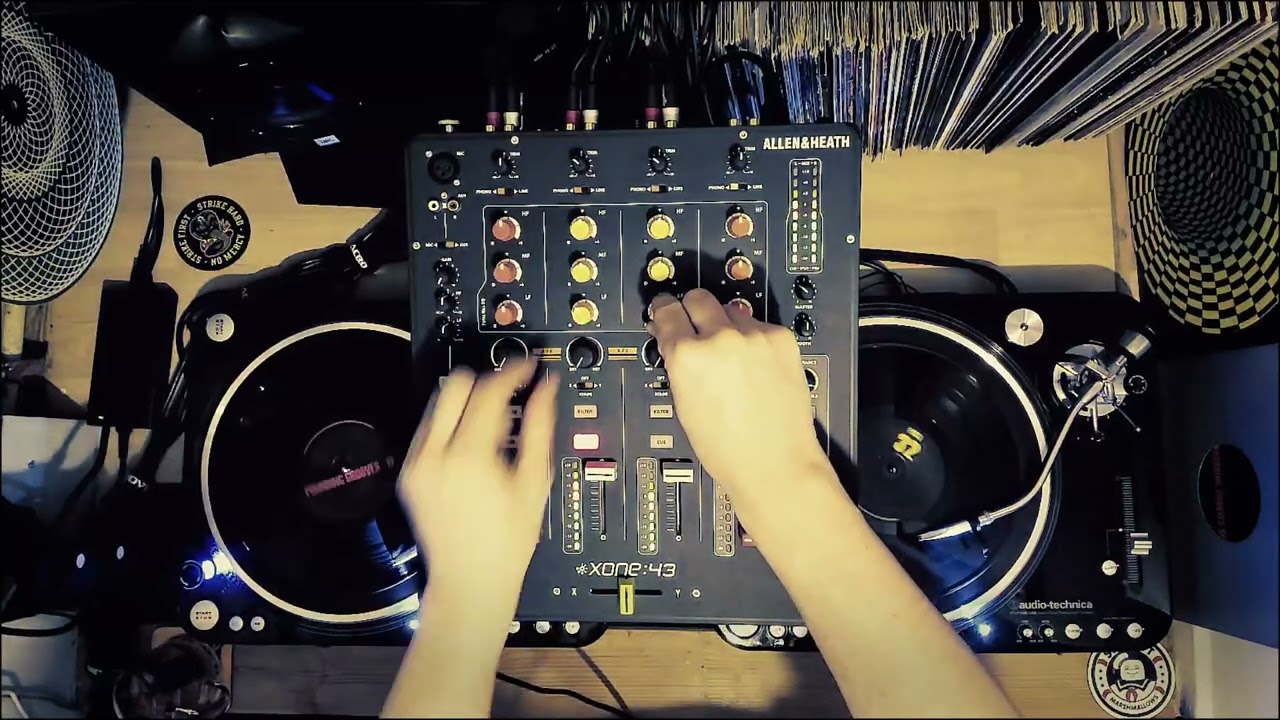 Colin H - Pounding Grooves 100% Vinyl Set (Classic Techno)
