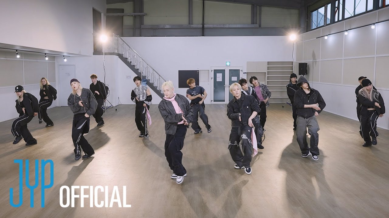 Stray Kids 