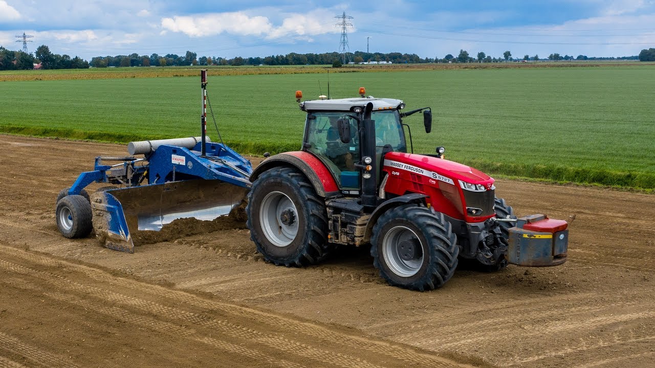 Massey Ferguson 7724 S and 8727 S | field leveling and sowing | Scholtens | Van Schendel