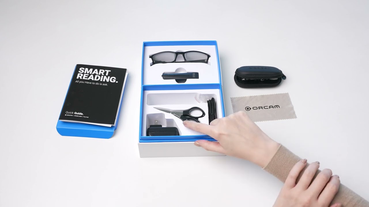 OrCam MyEye Tutorial : Unboxing