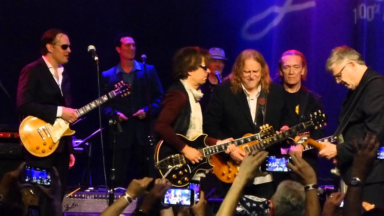 Miller, Bonamassa, Vai, Schon, Satriani, Haynes - I'm Tore Down - 6/9/15 Les Paul Celebration