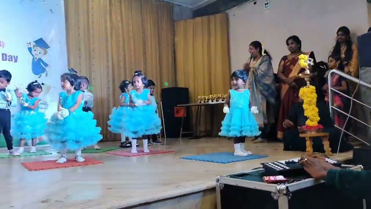 Achu's first preschool group dance...🎊