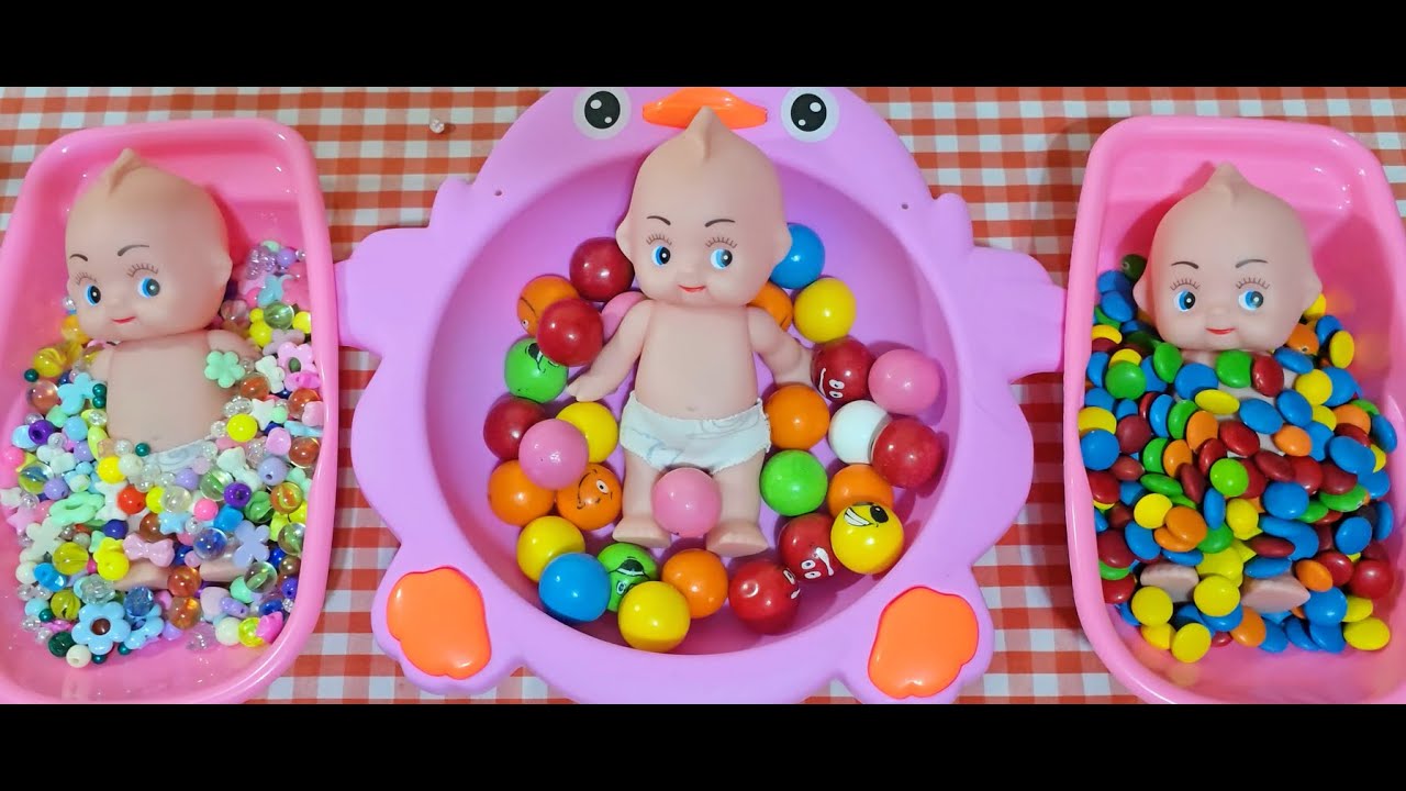 Satisfaction Video Mixing Fun ASMR Sweets in 3 Bathtubs with Magical Candy and M&M's