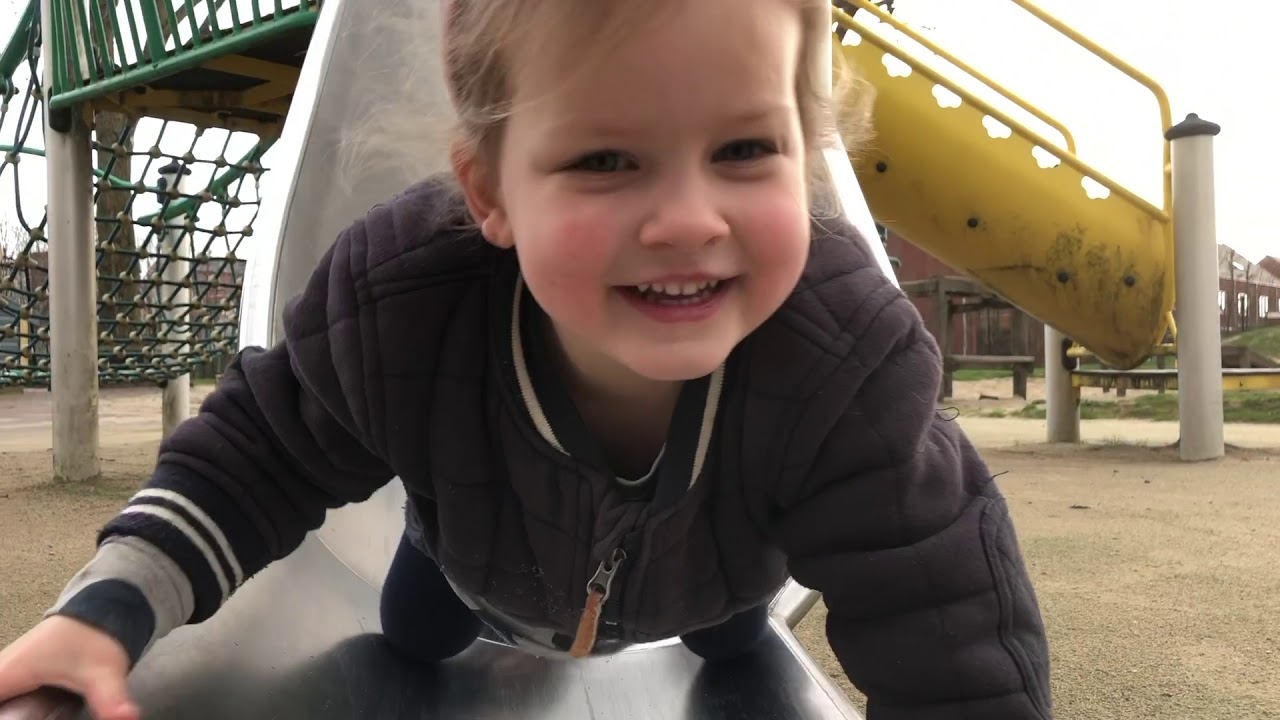 Bobbi 4 jaar! (trailer)