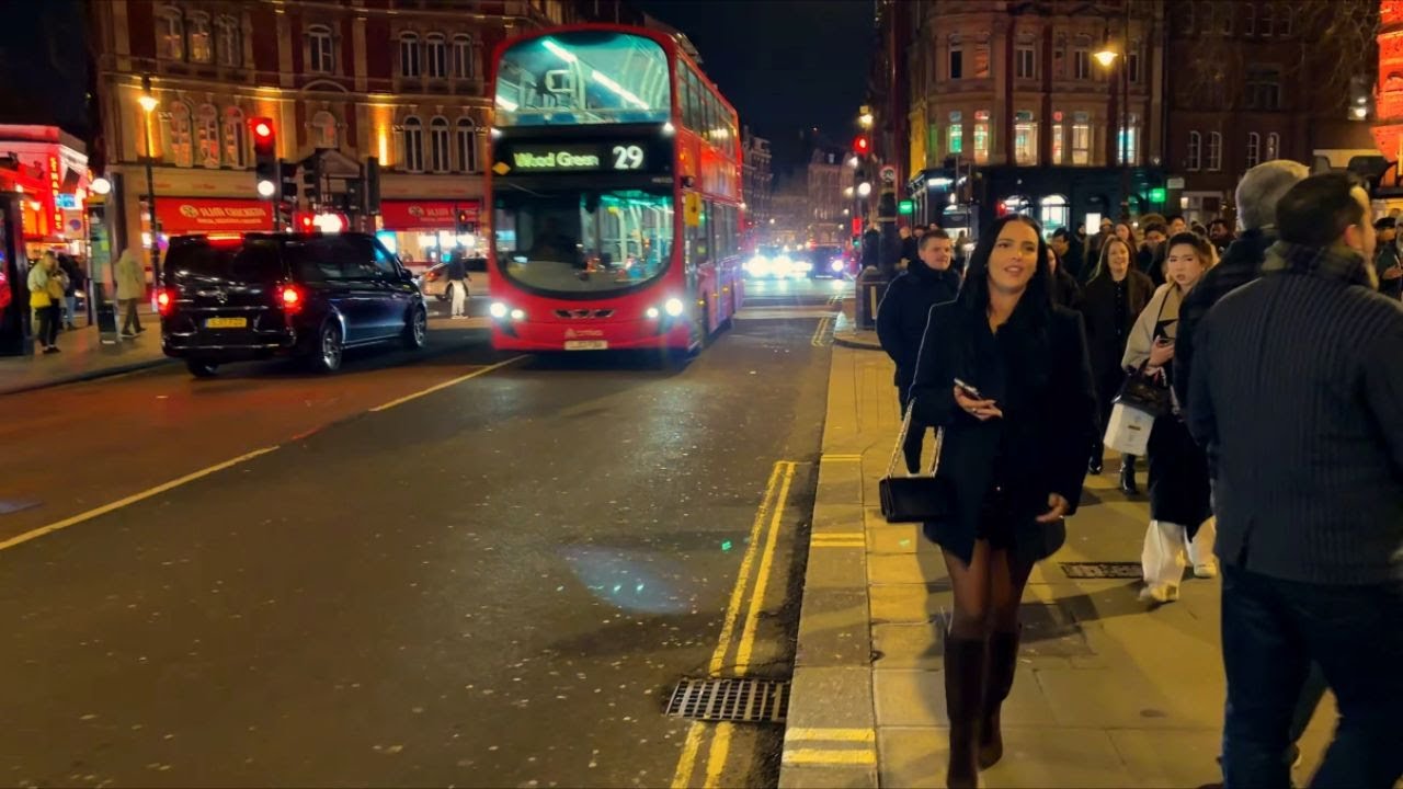 London Walking Tour in 4K 🇬🇧 | Shot on iPhone 17