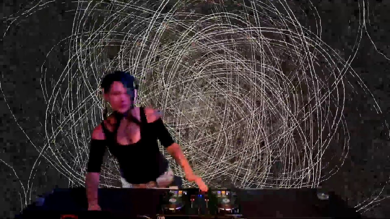 Beat Kitty live on TMB-TV