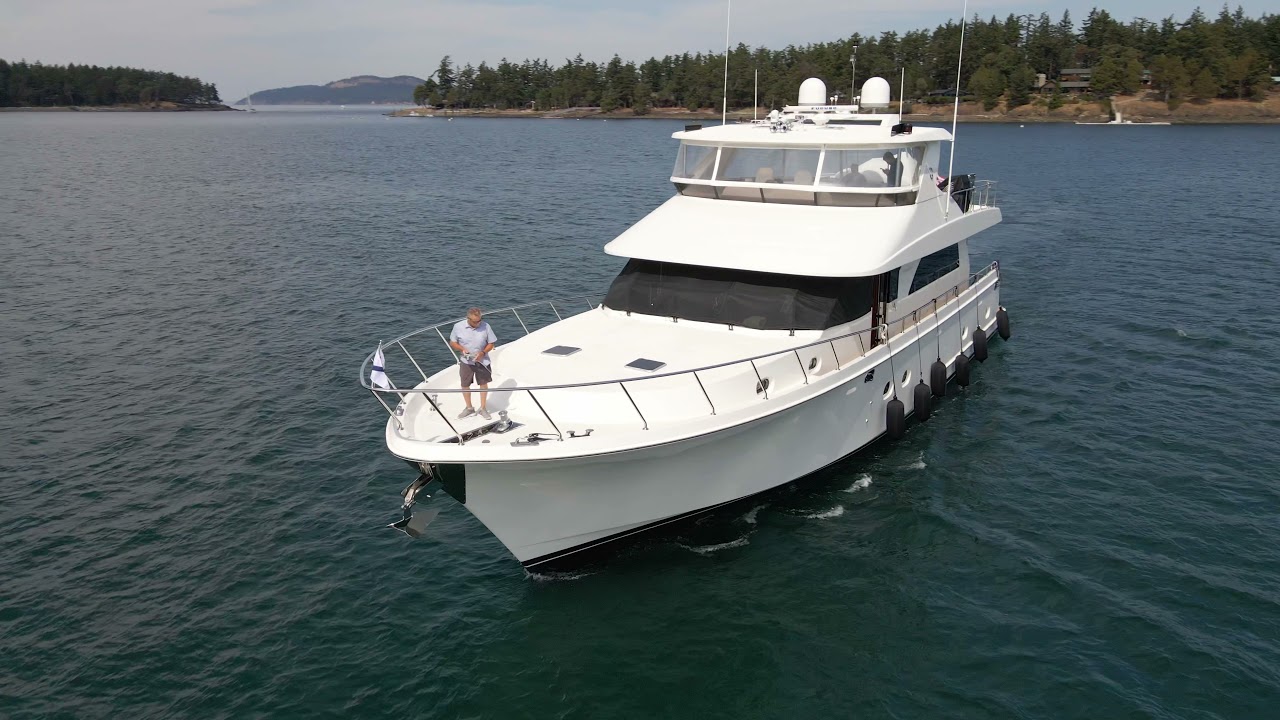Yacht Controller Instruction on Ocean Alexander