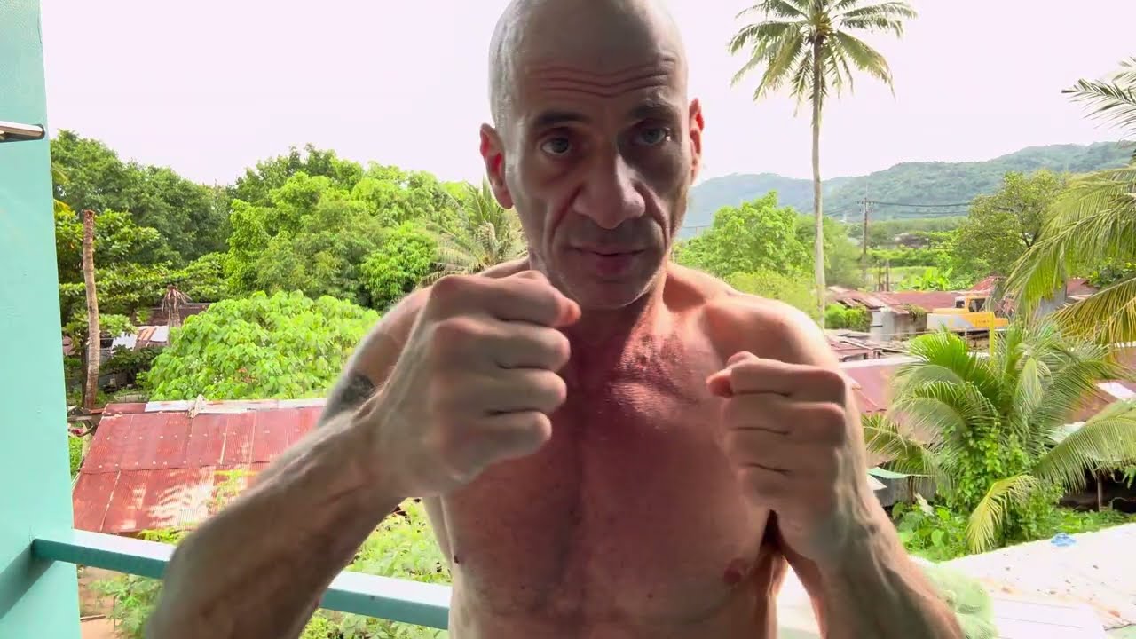 The GENIUS of Wing CHUN: Science, Biomechanics, Geometry