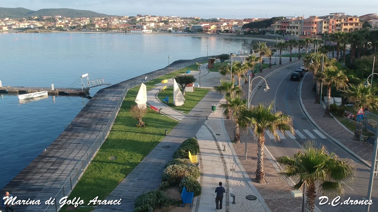 Golfo Aranci Il porticciolo sul Lungomare
