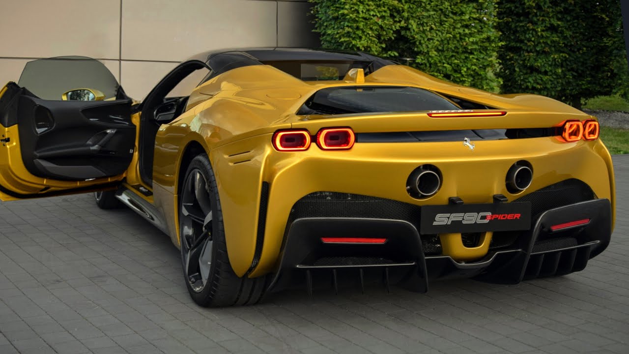 2022 NEW FERRARI SF90 Spider - Sound & Start Up