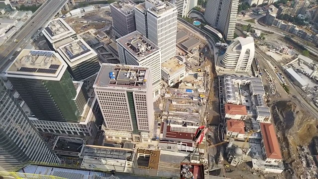Kule Vinççinin Seyir Defteri! İstanbul'un en yüksek binasına tırmanış.