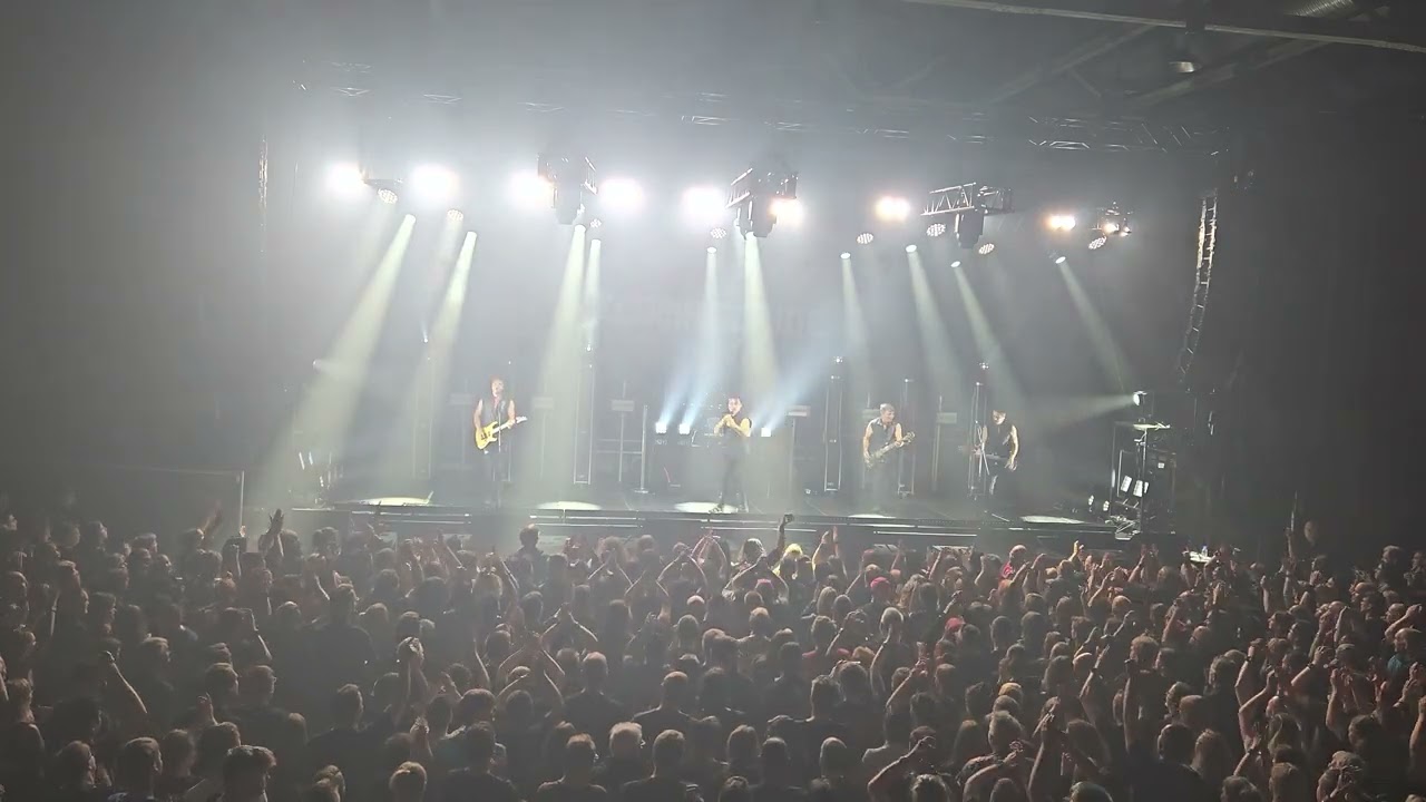 R ~ Heldmaschine (15.05.25 - Columbiahalle Berlin) [4K HDR]