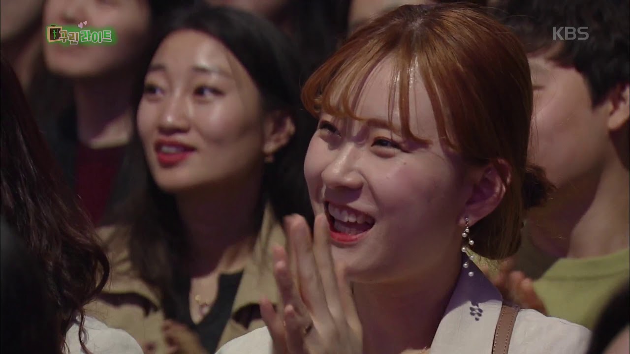 개그 콘서트 - 비타민 뿜뿜 지효 등장! ＂노래 불러드릴게요♥＂. 20180422