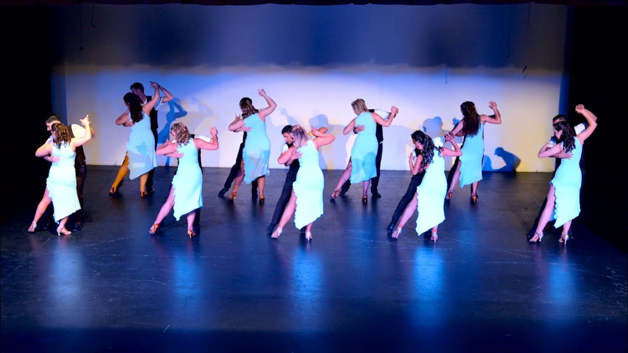 MLD Showcase 2023 - Bachata Intermediate Performance - SAEL "Un Cigarro"