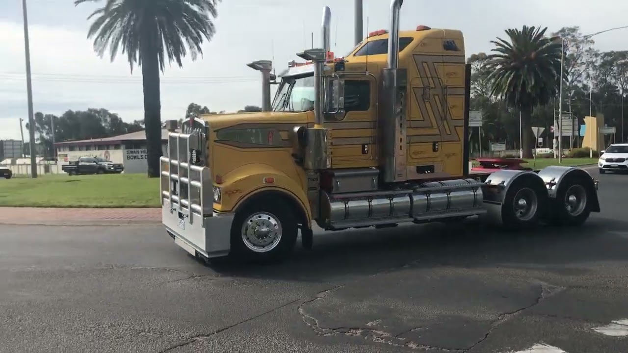 14 Minutes of Kenworth T9oh's