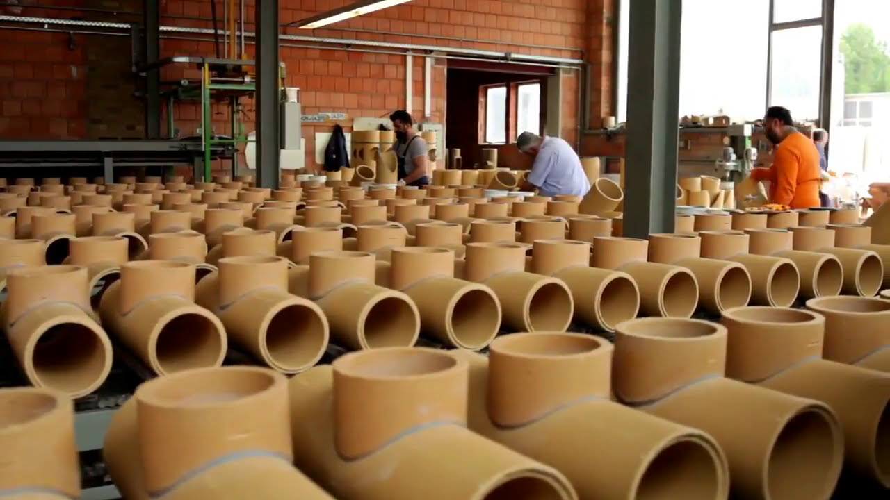 Produkcja rur ceramicznych do kominów systemowych HOCH.