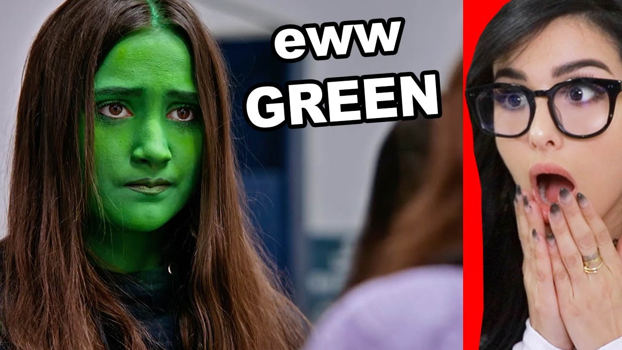 Girl Bullied For Her GREEN Skin Color