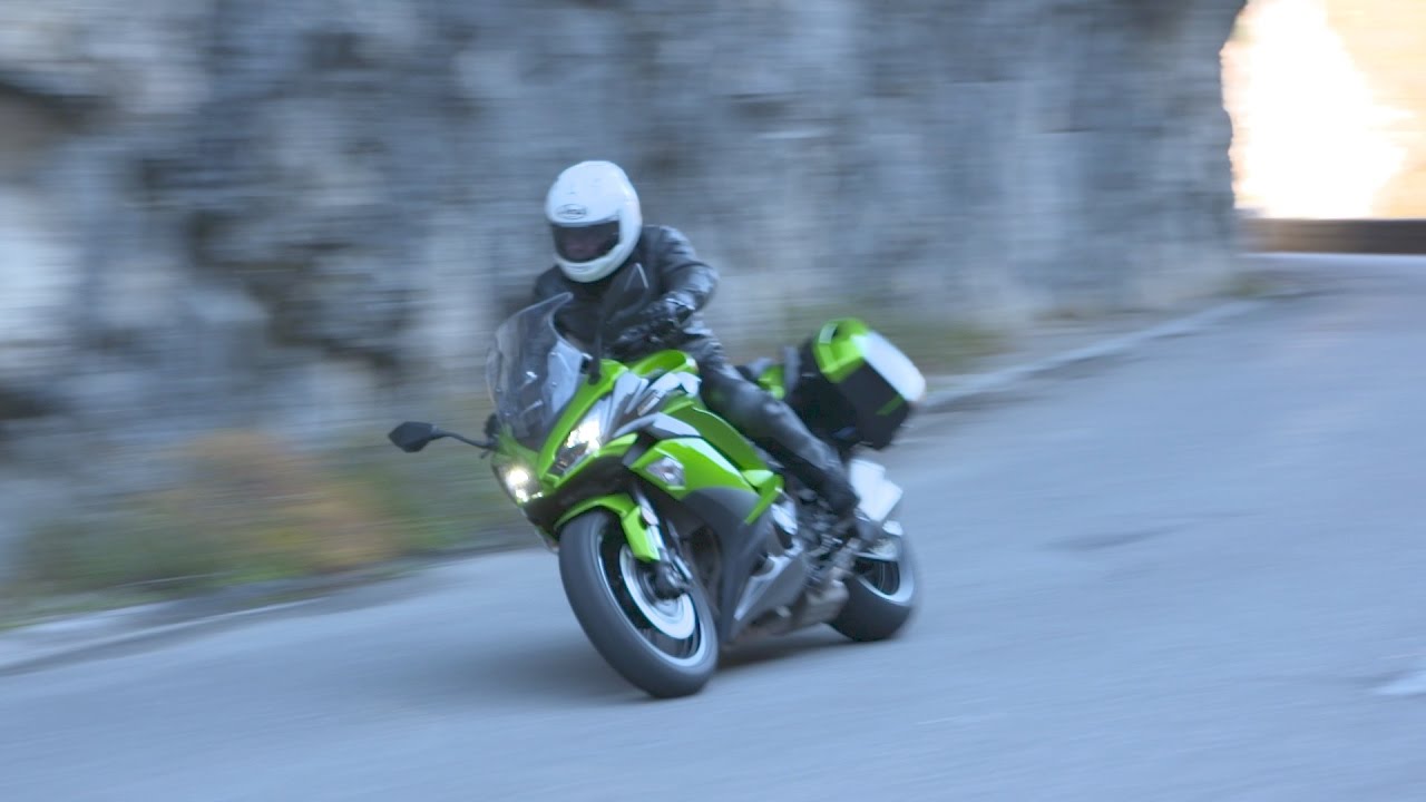 Kawasaki Z1000SX 2017 - MotoMe test