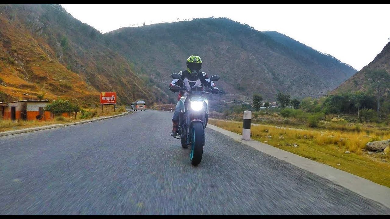 CF Moto 250NK Highway Crash and a full Review