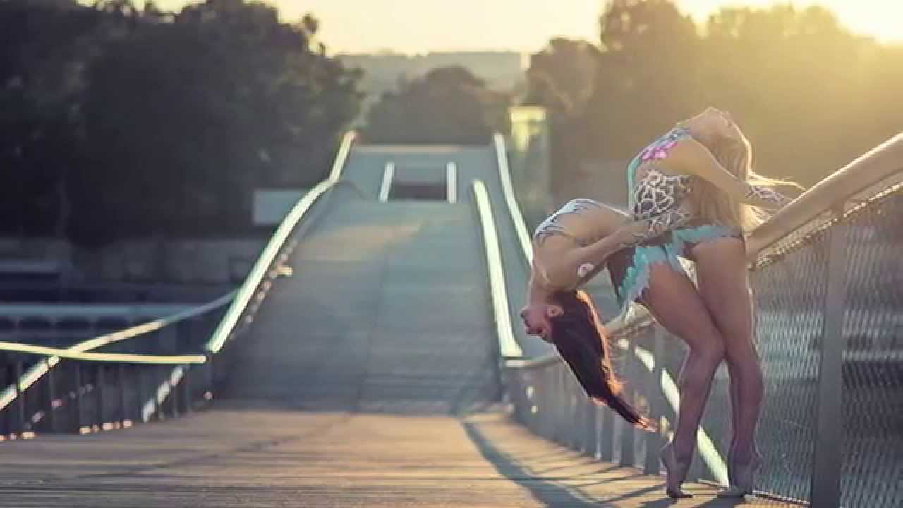 Shooting de Dimitry Roulland avec Océane Charoy et Julie Marques (Teaser)