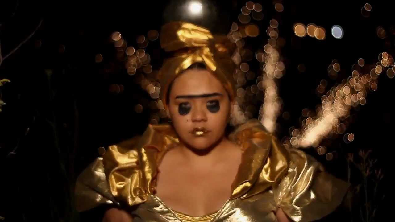 Kira Puru & The Bruise - When All Your Love Is Not Enough