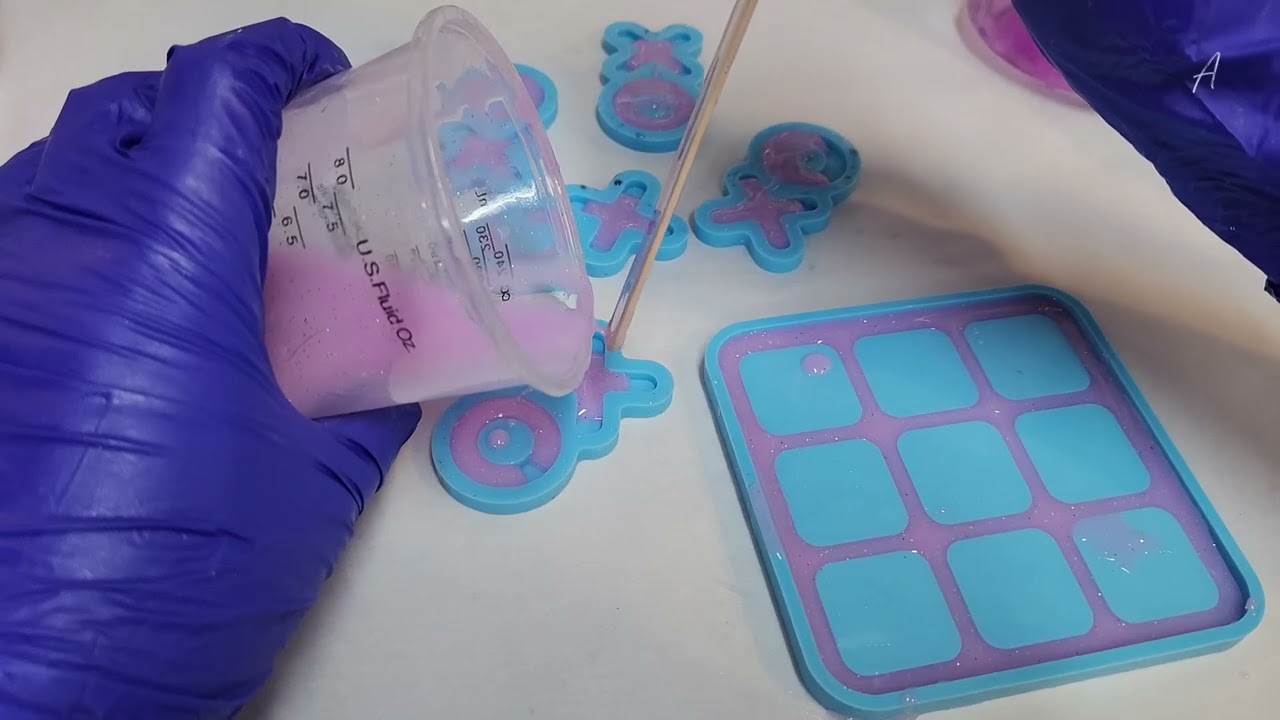 Resin Therapy: Pink and Clear Tic Tac Toe Game