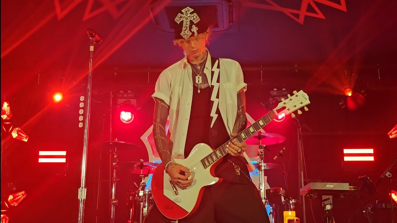 MGK In London EartH Early 1st Show Lost Americana 2025 (A Movie By Sumeet Daudhar Of GSP)