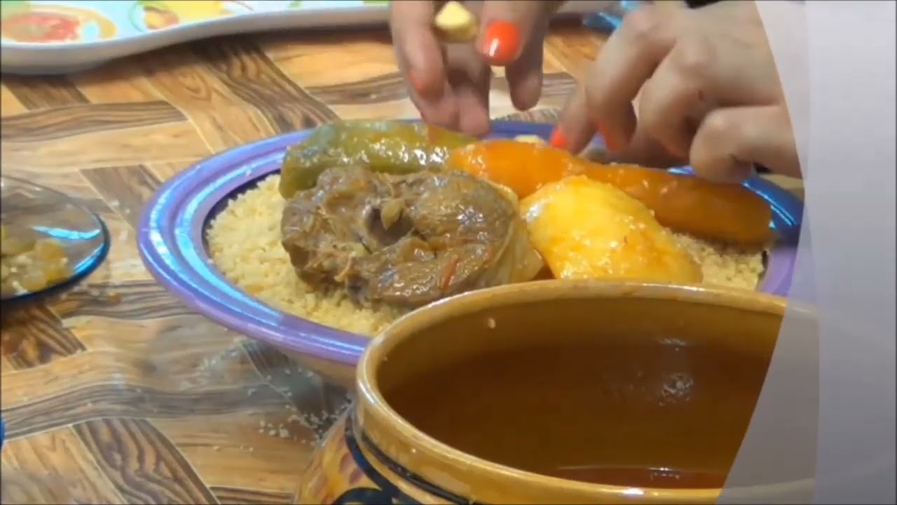 Learning Apart   Together (LAT)